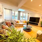 Private 2 Bedrooms Flat In Knightsbridge