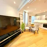 Private 2 Bedrooms Flat In Knightsbridge